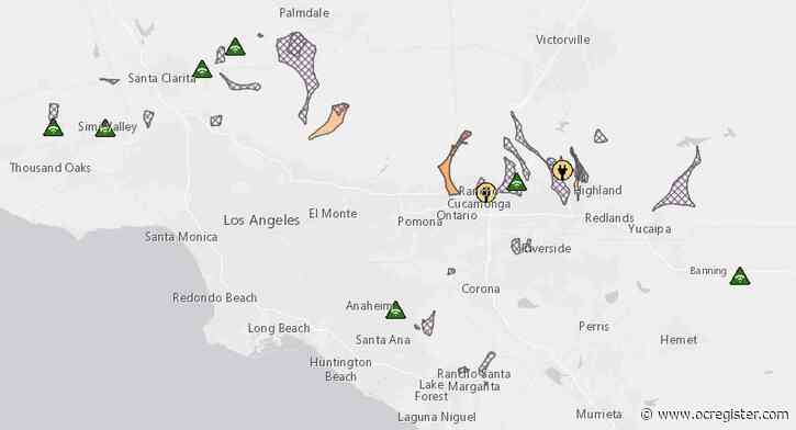 Where is power out on second day of strong Santa Ana winds, high fire risk?