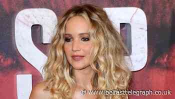Jennifer Lawrence clarifies political stance after switching sides