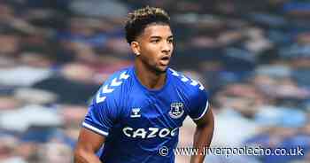 Mason Holgate fitness boost as Everton hope to see injury list clear