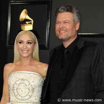 Gwen Stefani and Blake Shelton engaged