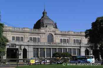 Tiroteo cerca de Estación Retiro en Buenos Aires deja al menos cuatro heridos - La Tercera