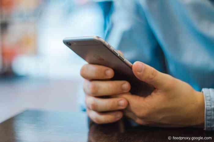 Ofcom bans UK mobile providers from selling locked smartphones from 2021