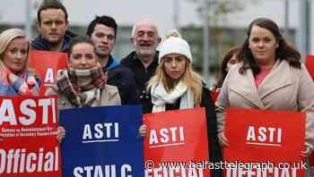 Teaching union votes for strike action if Covid-19 concerns in schools not met