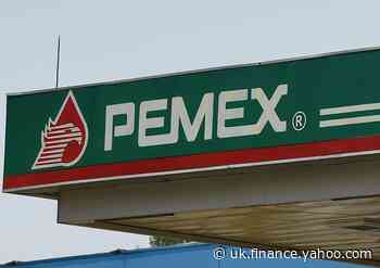 Mexico's Pemex returns to profit despite low oil price