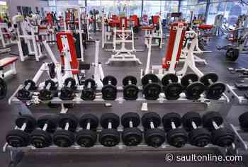 Quebec gym owners back down on threat to defy COVID-19 orders, call for protests