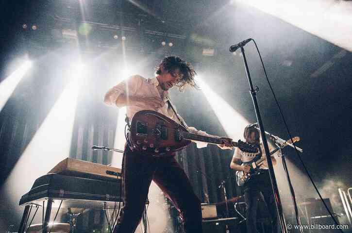 Arctic Monkeys Announce New Live Album for Charity