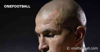 Jorge Tello recuerda su debut como profesional - onefootball.com