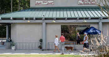 ‘It’s Going Away’: A Small Movie Theater Struggles to Survive