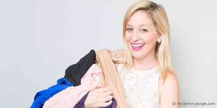 I'm a professional bridesmaid who strangers pay to perform the role of close friend at their wedding. Here are the 10 biggest, most unusual perks of my job.
