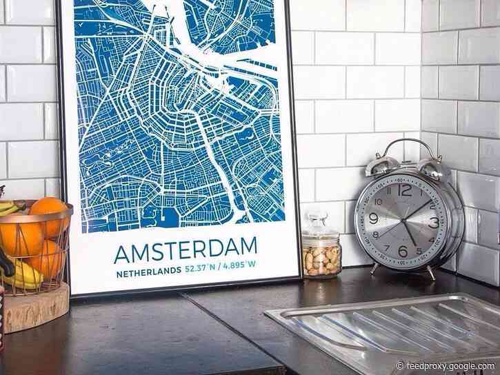 Grafomaps' custom map posters and T-shirts make great personalized gifts — here's what it's like to design them