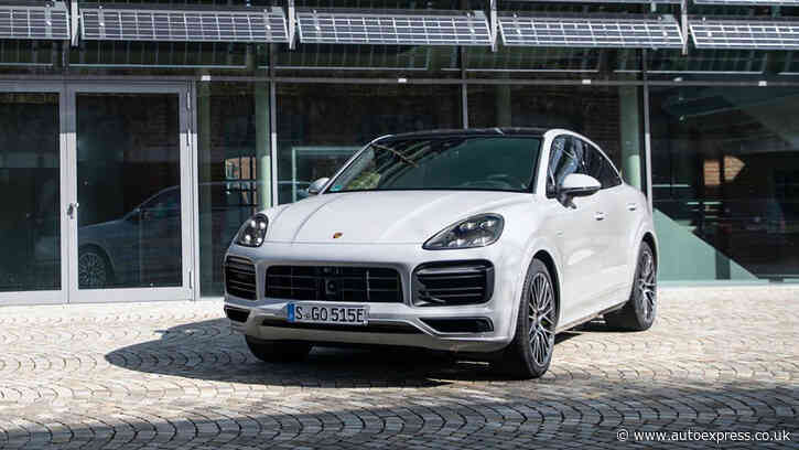 Porsche Cayenne E-Hybrid and S E-Hybrid updated with new battery
