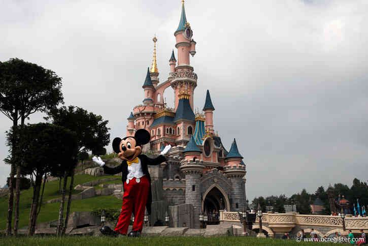 What reclosing Disneyland Paris could mean for Disneyland