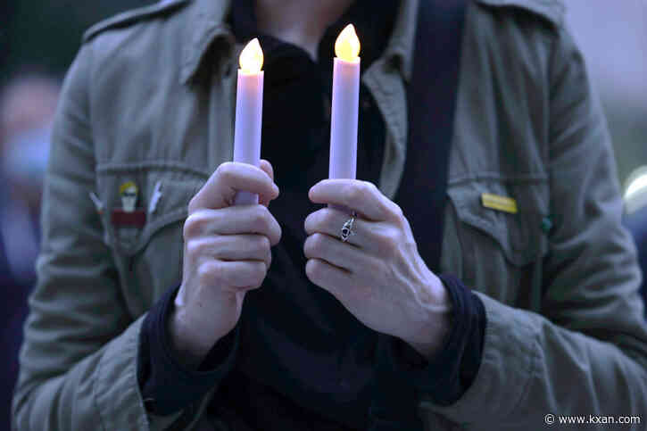 Austin Public Health to remember COVID-19 victims with candle light display