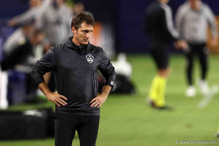 Galaxy fires coach Guillermo Barros Schelotto