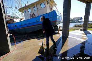 Zeta Soaks Southeast After Swamping Gulf Coast; 6 Dead