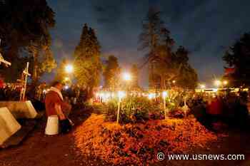 Coronavirus Forces Mexicans to Celebrate Day of the Dead Early