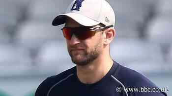 Jim Troughton: Warwickshire part company with first-team coach