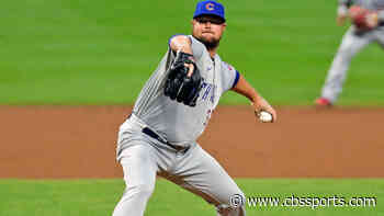 Cubs' Jon Lester thanks city of Chicago by buying fans a beer