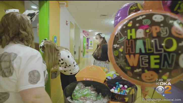 Patients At UPMC Children’s Hospital Celebrate Halloween With Reverse Trick-Or-Treating