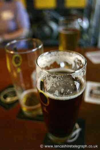 Burnley landlord fined £1000 as pub found serving customerafter midnight
