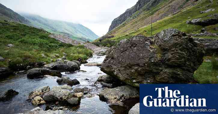 Country diary: boulderers make the most of the rocky terrain