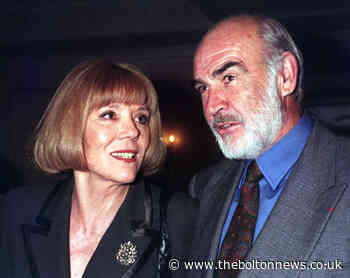 James Bond star Sir Sean Connery dies, aged 90