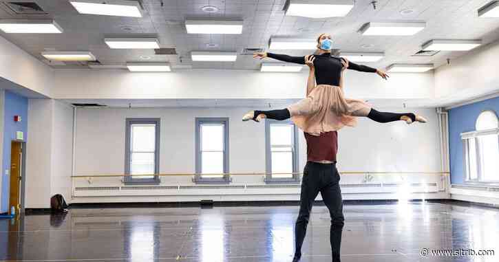 Utah’s Ballet West, stopped by COVID-19 in March, returns with a socially distanced ‘Nine Sinatra Songs’