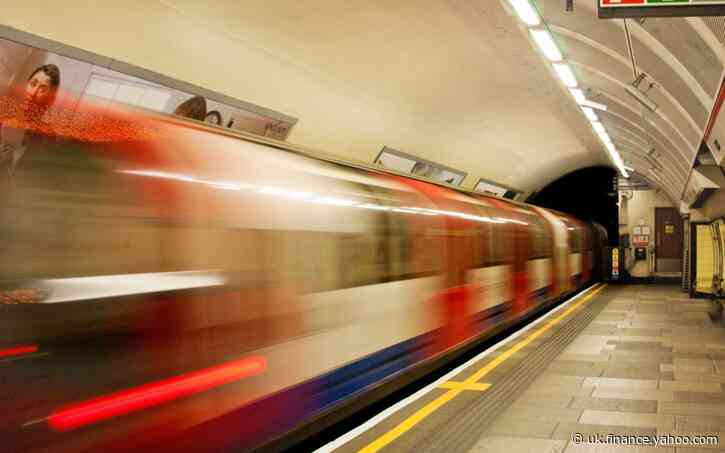 Bury the hatchet with Sadiq Khan to keep Tube running, Boris Johnson told