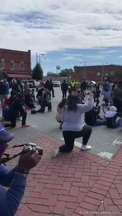 North Carolina voter rally ends with pepper spray, arrests