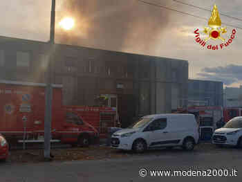 Incendio al magazzino della ditta Mokhtar di Modena, Arpae e Ausl: i primi esiti dei monitoraggi - Modena 2000