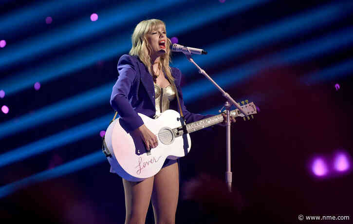 Taylor Swift fans celebrate as musician free to re-record original music