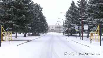 'Everybody is sick': Those inside the massive Calgary prison outbreak look to the province for help