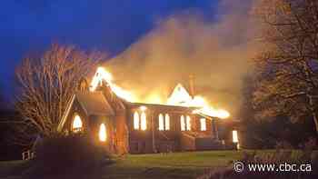 2 churches burn in 'very suspicious' fires in southwestern Ontario