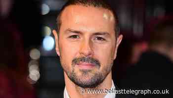 Paddy McGuinness breaks ice-cream van speed record