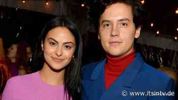 Cole Sprouse, Adele & mehr: Diese Stars besuchten dieselbe Schule - it's in TV