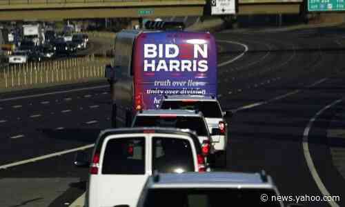 Democrats condemn Trump supporters who swarmed Texas campaign bus