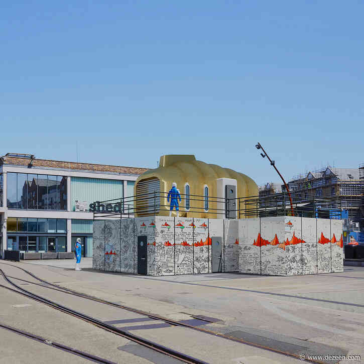 Gold inflatable house for Mars designed by Hugh Broughton Architects and Pearce+