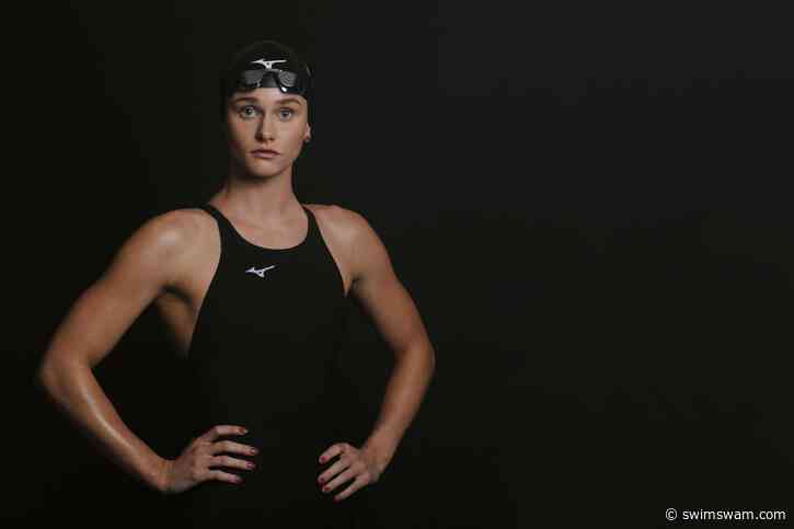 Mizuno Signs Professional Swimmer, Erika Brown