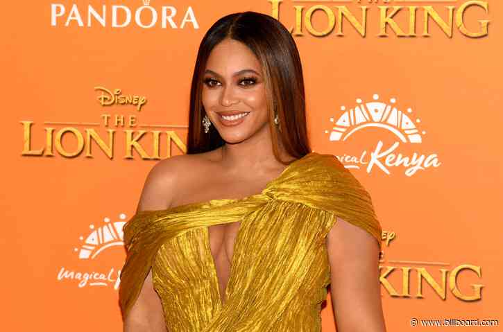 Beyoncé Reigns Over the Beyhive *Plus* 2 Actual Beehives With 80,000 Bees at Home