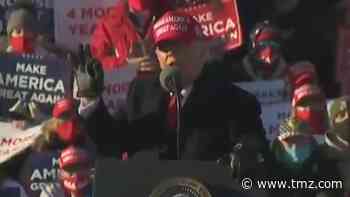 'LeBron James Sucks' Chant Breaks Out at Trump Campaign Rally, Trump Loves It