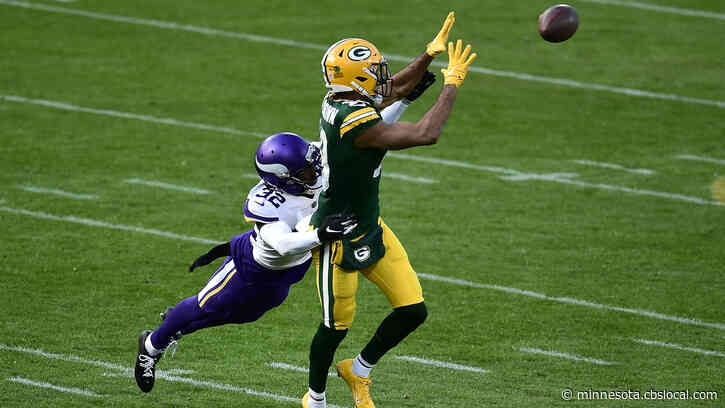 Vikings’ Mark Fields Endured Punctured Lung From Opponent’s Cleat