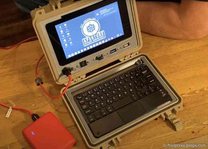 Raspberry Pi laptop houses in waterproof military style Pelican 1150  case