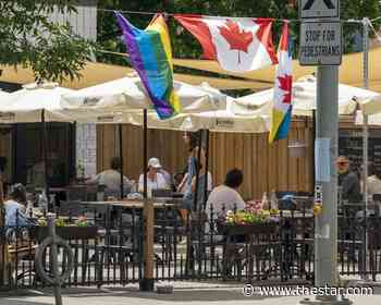Toronto city councillors unanimously approve extending patio season through winter - Toronto Star