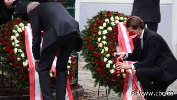 4 victims dead in Vienna attack, Austria declares official mourning period