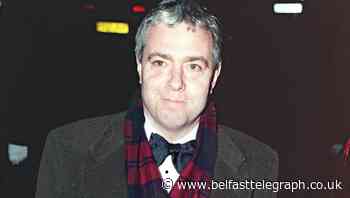 Stephen Fry leads tributes to John Sessions