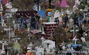 AP PHOTOS: In Mexico, a quieter Day of the Dead under COVID