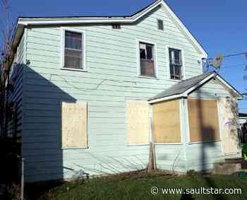 Team targets derelict properties: GALLERY