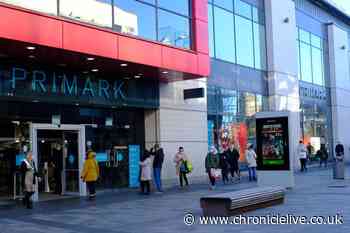 See huge queues on last shopping day in Sunderland before second lockdown