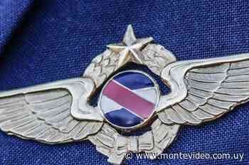 Abogado de coronel retirado dijo saber quién hizo desaparecer libros de vuelo de la FAU - Montevideo Portal