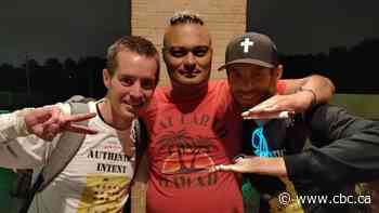 B.C. COVID-19 conspiracy theorist and yoga studio owner charged with breaking quarantine law